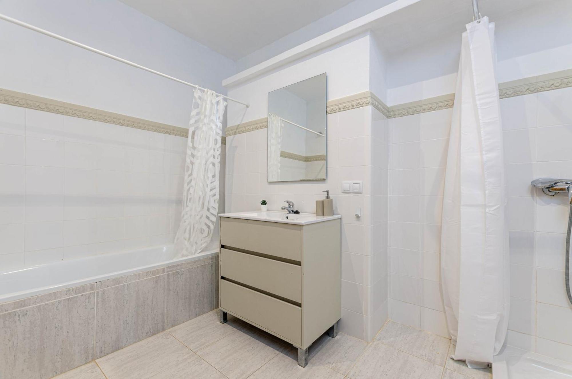 El Limonar 3, Yourhouse Apartment